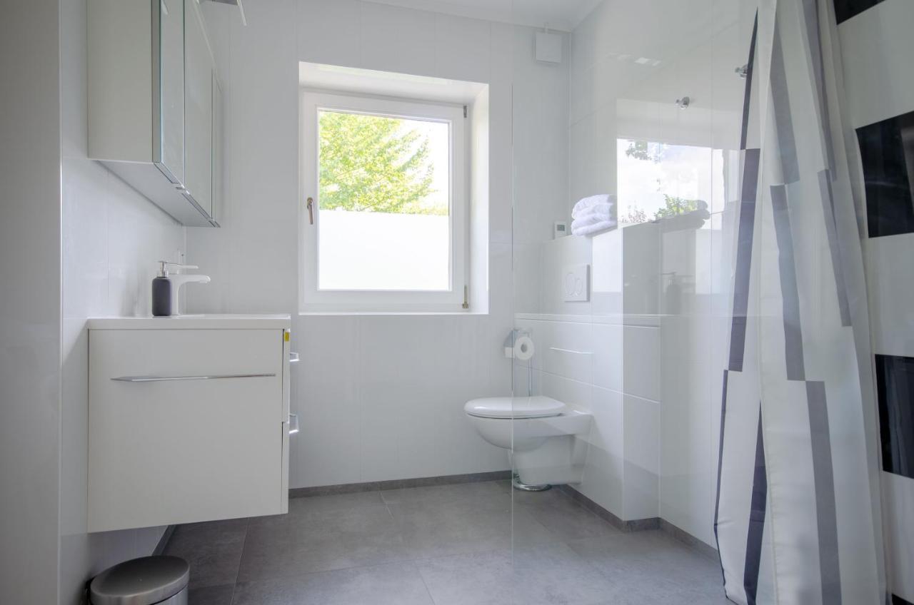 Ferienwohnung Am See أويتين المظهر الخارجي الصورة